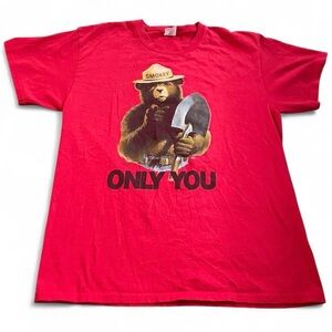 Men’s Smokey the Bear Only You Graphic Red Short Sleeve Shirt Size L